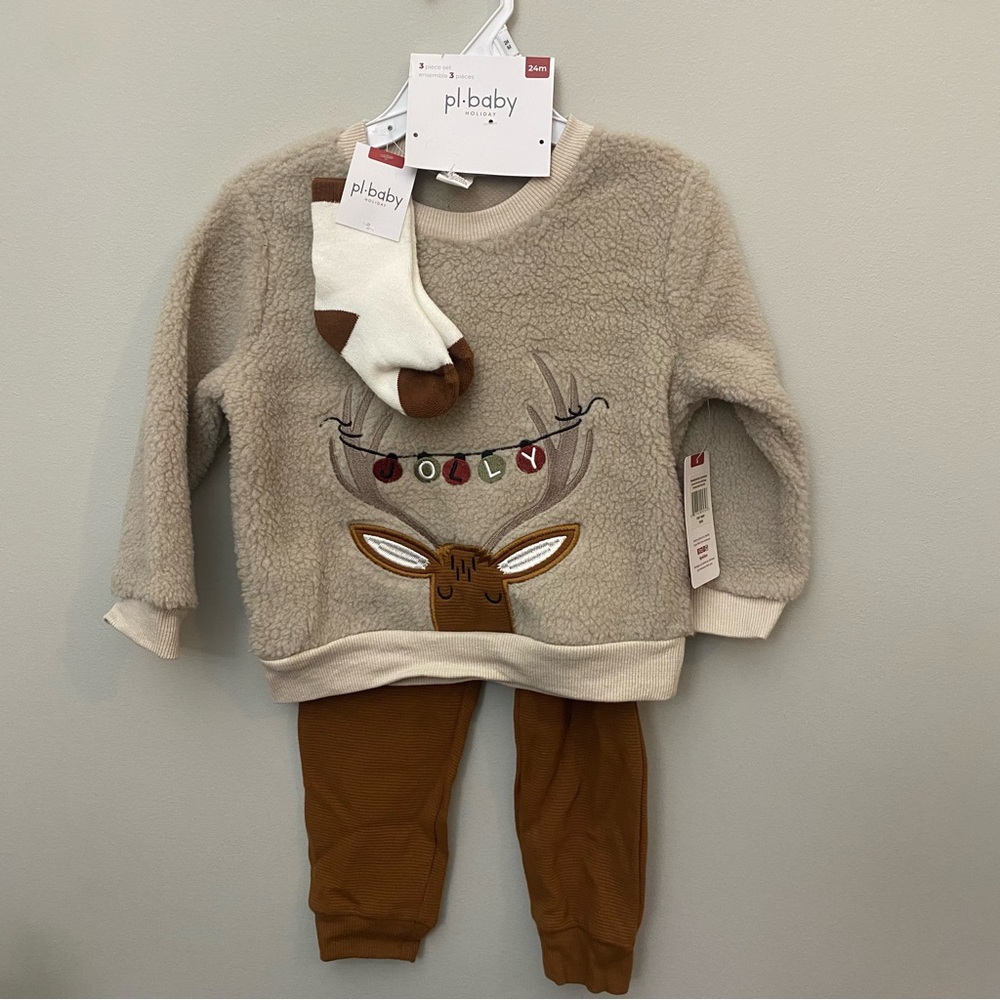 24M “Jolly” Sweater Outfit